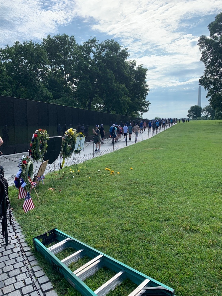 picture of the Vietnam memorial